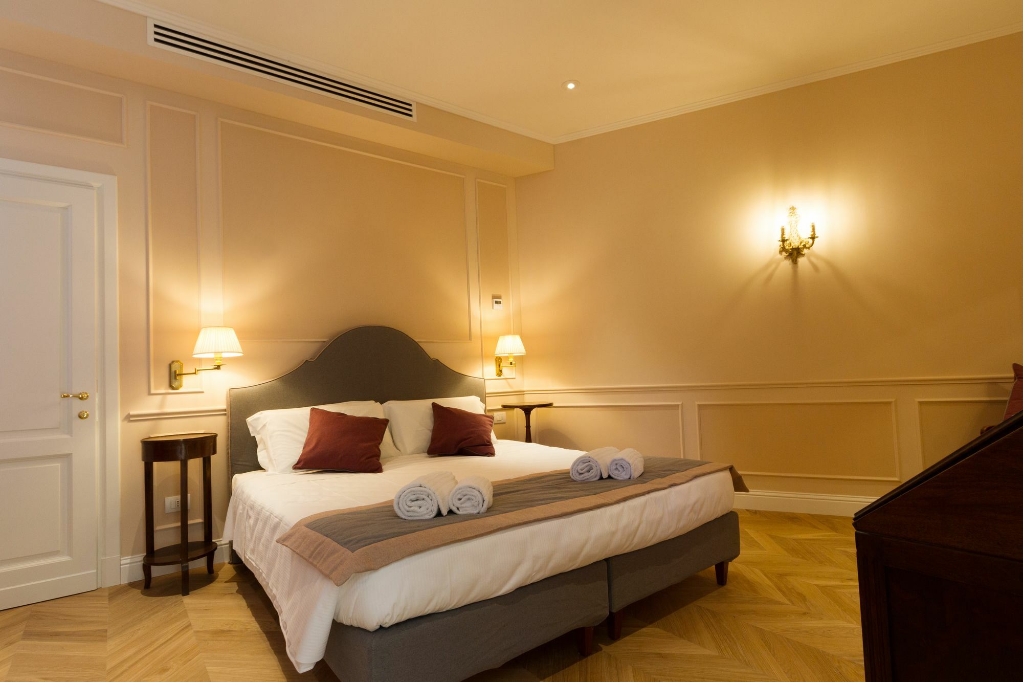 La Croce D'oro - Santa Croce Apartment *